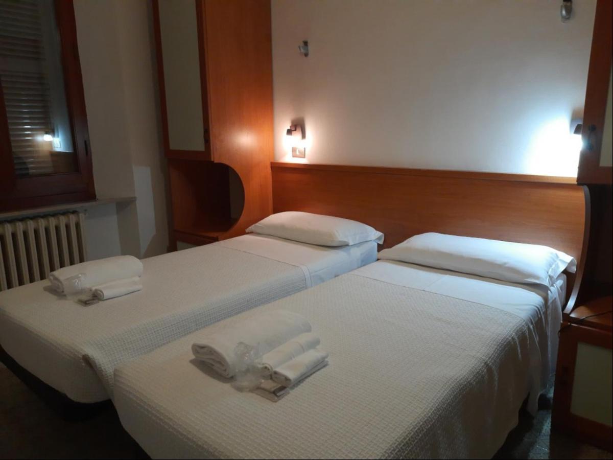 Albergo Italia Ancona Exterior photo